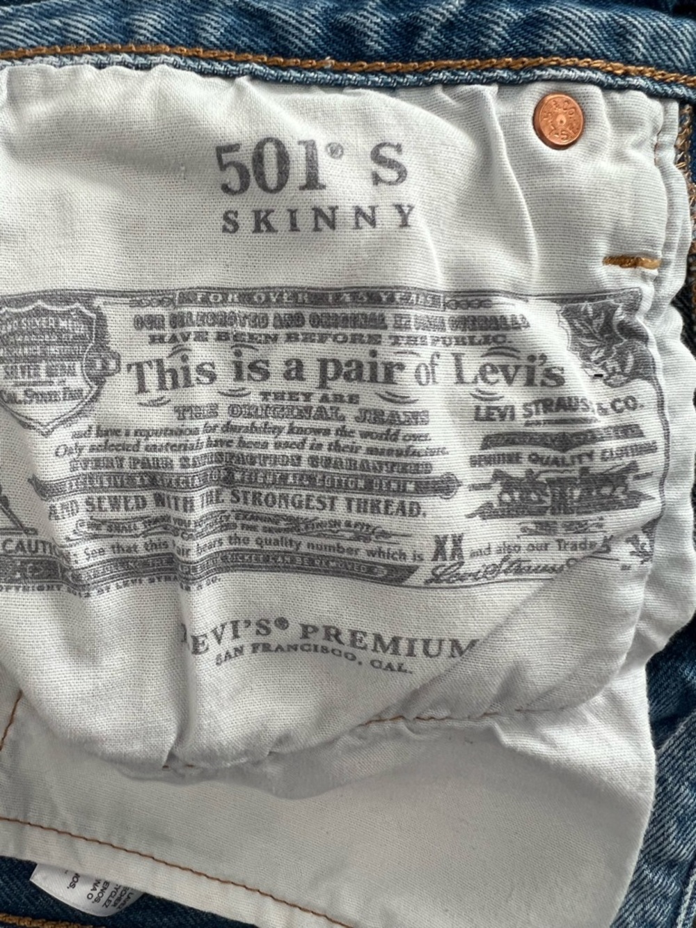Levi's Premium Distressed 501 S Skinny Big E High-Rise Jeans - Picture 11 of 14